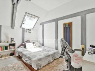 Longère et corps de ferme 8 pièces