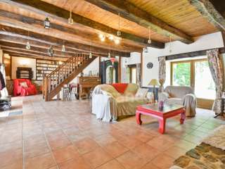 Longère et corps de ferme 8 pièces