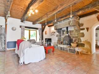 Longère et corps de ferme 8 pièces