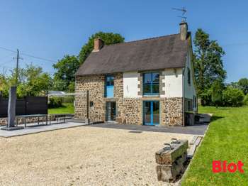 Vente Longère et corps de ferme 2 chambresCombourg