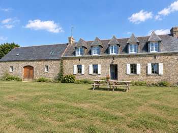 Longère et corps de ferme 6 pièces Combrit 29