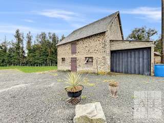 Longère et corps de ferme 5 pièces