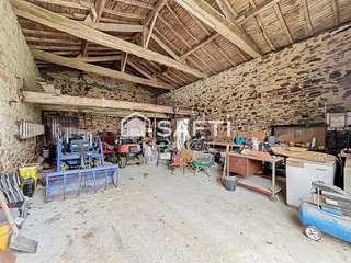 Longère et corps de ferme 7 pièces