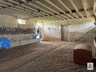 Longère et corps de ferme 4 pièces Longère et corps de ferme 4 pièces