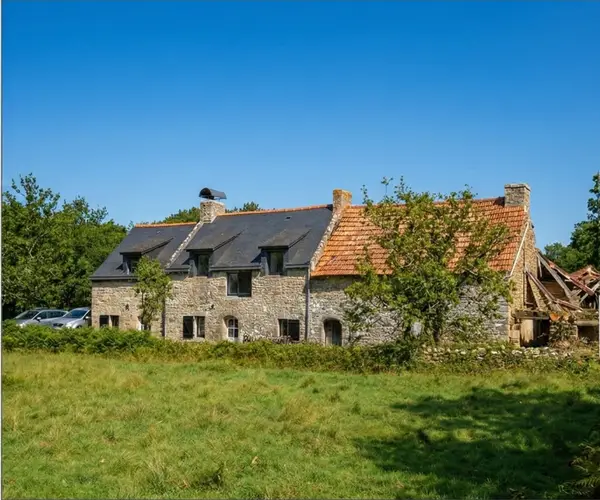 Longère et corps de ferme 5 pièces