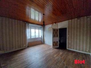 Longère et corps de ferme 9 pièces