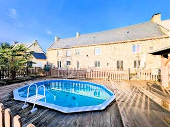 Longère et corps de ferme 7 pièces