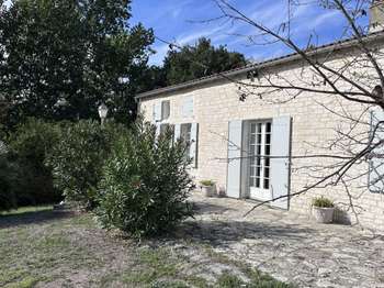 Longère et corps de ferme 6 pièces