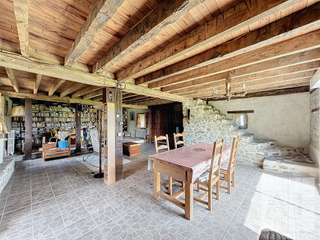 Longère et corps de ferme 10 pièces