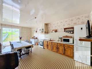 Longère et corps de ferme 10 pièces