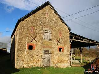 Longère et corps de ferme 6 pièces