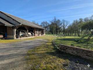 Longère et corps de ferme 5 pièces