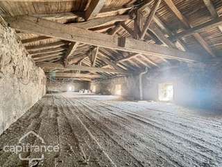 Longère et corps de ferme 7 pièces