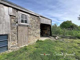 Longère et corps de ferme 7 pièces