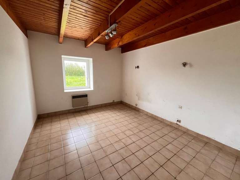 Longère et corps de ferme 5 pièces