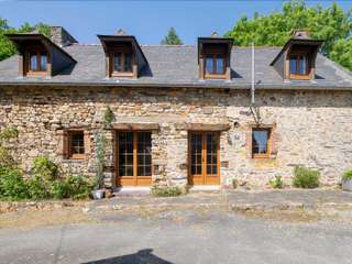 Longère et corps de ferme 6 pièces Longère et corps de ferme 6 pièces