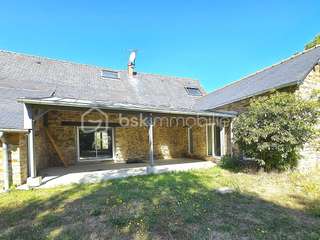 Longère et corps de ferme 8 pièces