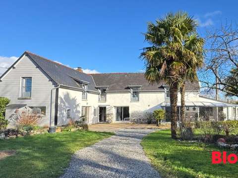 Longère et corps de ferme 8 pièces Guichen 35