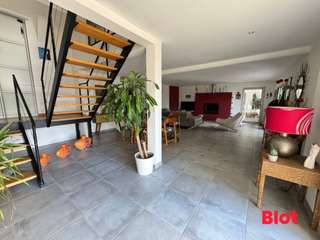 Longère et corps de ferme 8 pièces