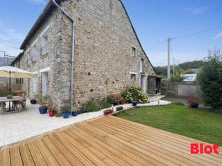 Longère et corps de ferme 6 pièces