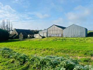 Longère et corps de ferme 4 pièces