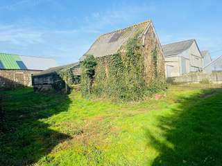 Longère et corps de ferme 4 pièces