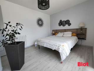 Longère et corps de ferme 11 pièces