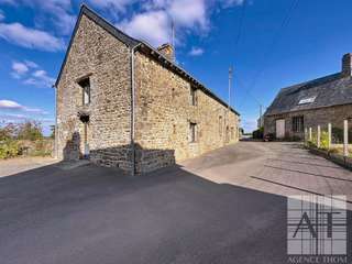 Longère et corps de ferme 11 pièces