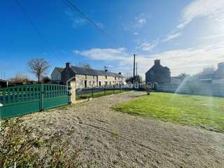 Longère et corps de ferme 5 pièces