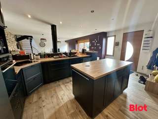 Longère et corps de ferme 5 pièces