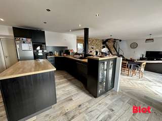 Longère et corps de ferme 5 pièces