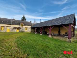 Longère et corps de ferme 8 pièces