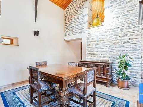 Longère et corps de ferme 6 pièces