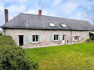 Longère et corps de ferme 5 pièces