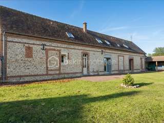 Longère et corps de ferme 9 pièces