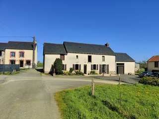 Longère et corps de ferme 4 pièces