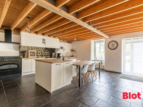 Longère et corps de ferme 6 pièces