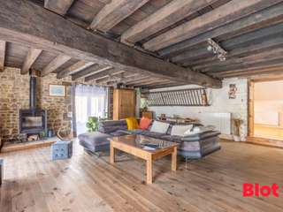 Longère et corps de ferme 6 pièces