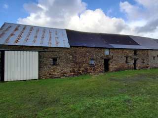 Longère et corps de ferme 4 pièces