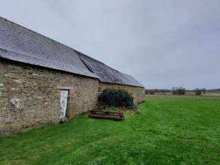 Longère et corps de ferme 4 pièces