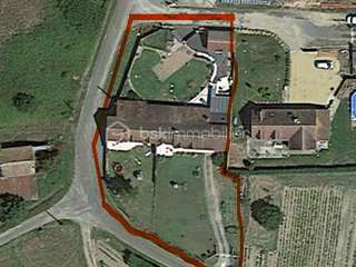 Longère et corps de ferme 16 pièces