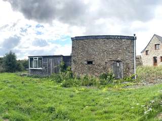 Longère et corps de ferme 6 pièces