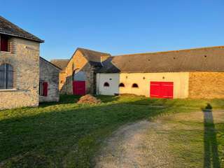 Longère et corps de ferme 8 pièces