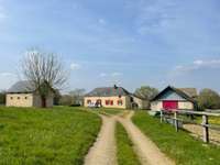 Longère et corps de ferme 8 pièces Longère et corps de ferme 8 pièces