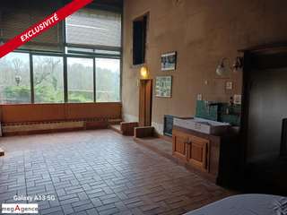 Longère et corps de ferme 8 pièces