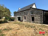 Longère et corps de ferme 5 pièces Longère et corps de ferme 5 pièces