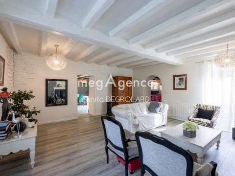 Longère et corps de ferme 7 pièces