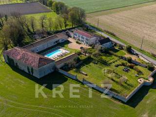 Longère et corps de ferme 39 pièces