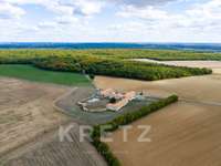Longère et corps de ferme 10 pièces