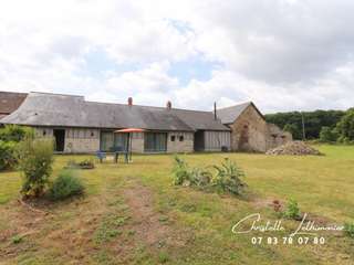 Longère et corps de ferme 6 pièces